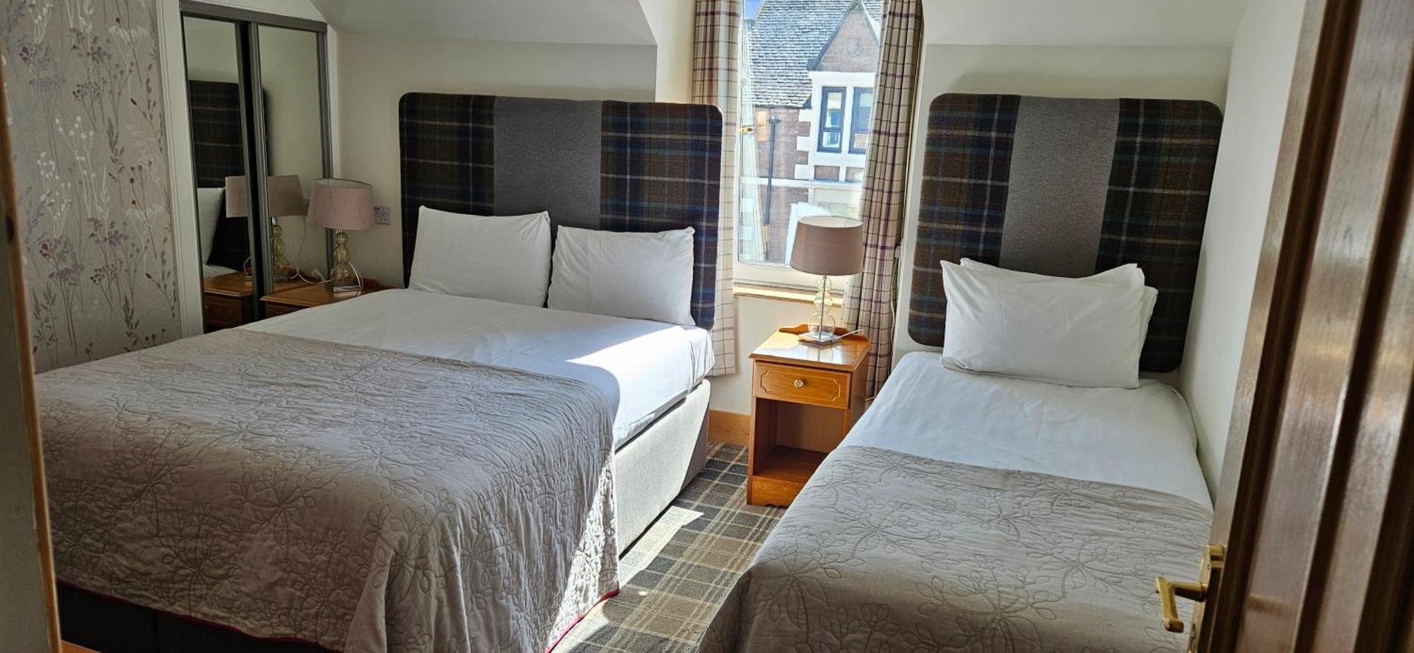 Armadale Guest House Inverness Buitenkant foto