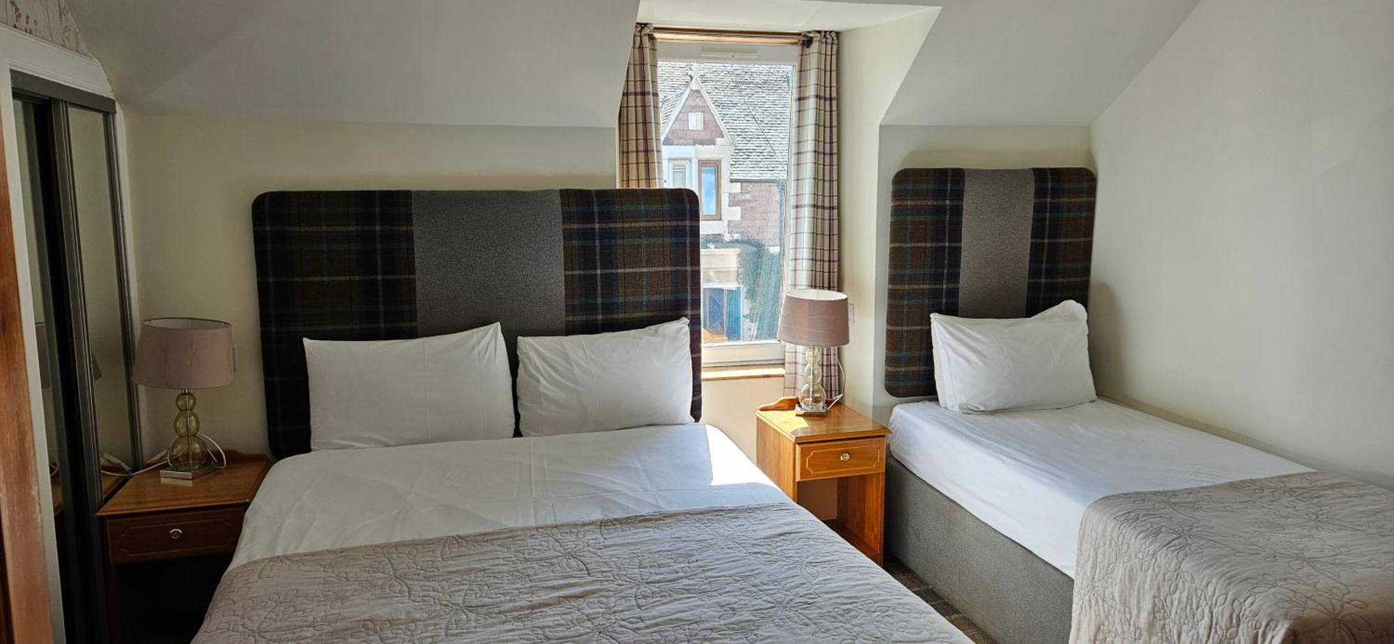 Armadale Guest House Inverness Buitenkant foto